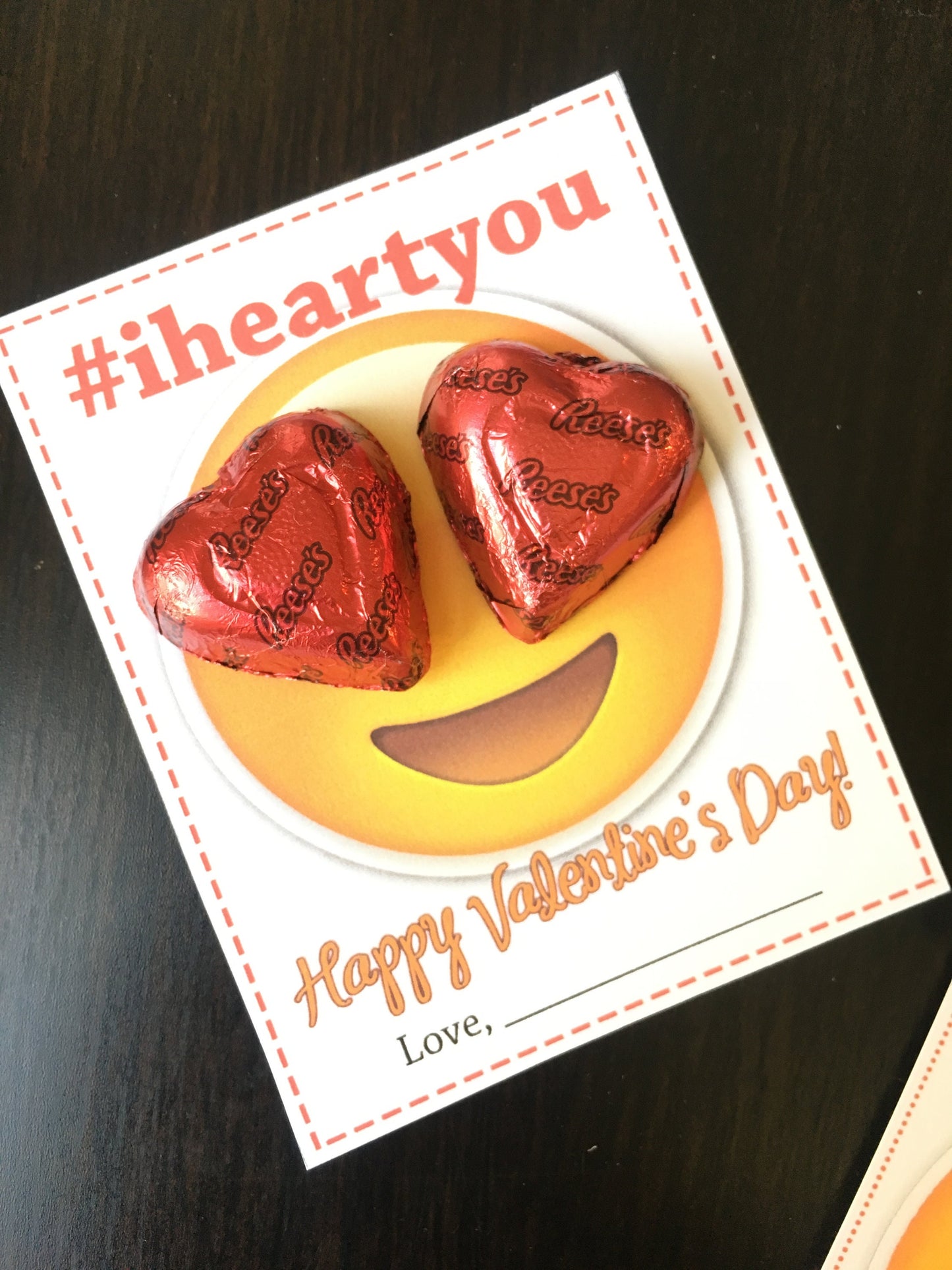 Valentine's Day Emoji #iheartyou & #hugsandkisses Gift Tags | Printable Gift Tag