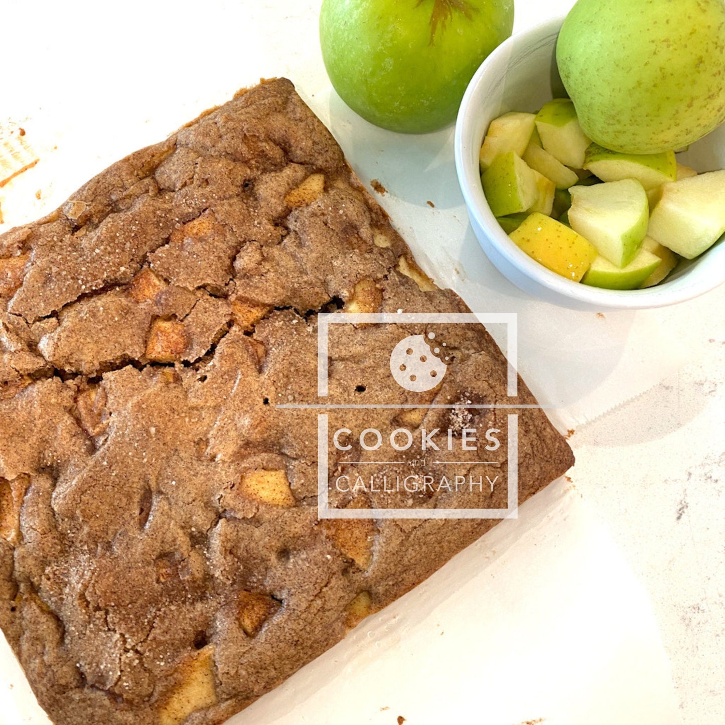 RECIPE: Apple Pie Blondies | Blondie Recipe | Best Apple Pie Blondie Recipe